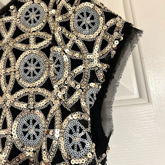 Vince Camuto sequined geometric pattern dress size 10 - Picture 3 of 3